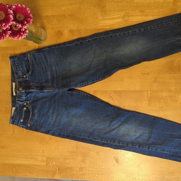 LEVI'S Wedgie Icon Fit Jeans-26 - Picture 4 of 16